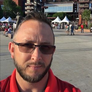 Meet your Posher, Eddie